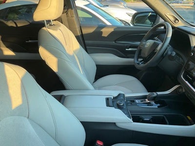 2026 Toyota Grand Highlander Hybrid MAX Platinum