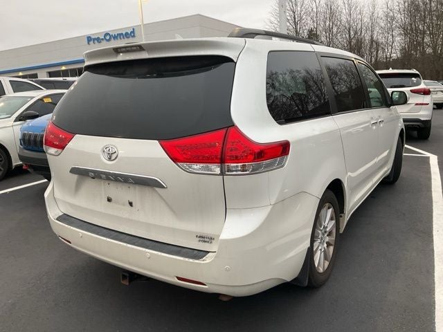 2013 Toyota Sienna Limited 7 Passenger