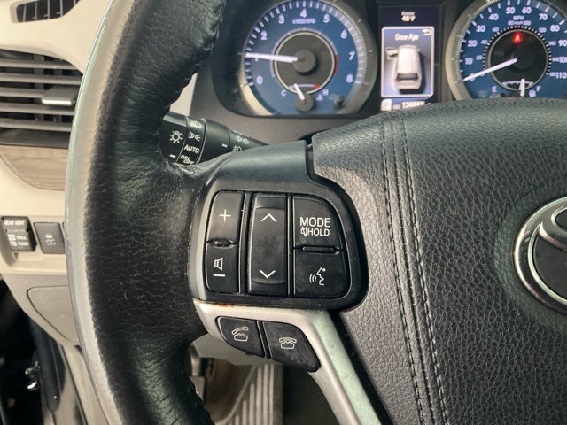 2017 Toyota Sienna XLE 7 Passenger