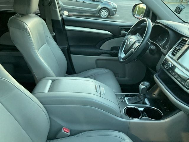 2015 Toyota Highlander XLE V6