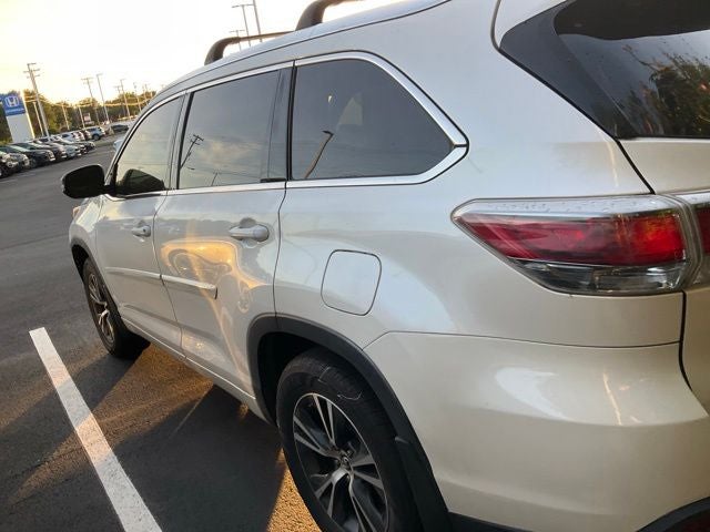2016 Toyota Highlander XLE V6