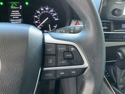 2021 Toyota Sienna LE 8 Passenger