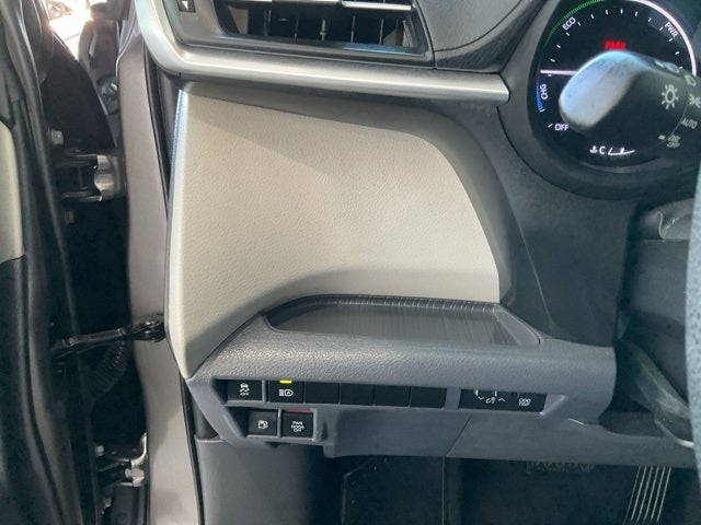 2021 Toyota Sienna LE 8 Passenger