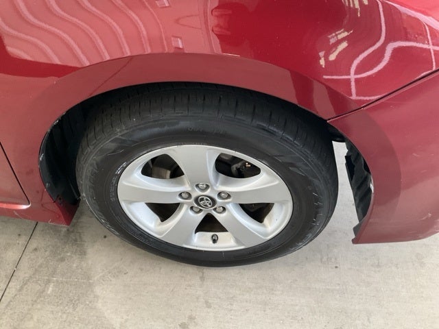2019 Toyota Sienna LE 8 Passenger