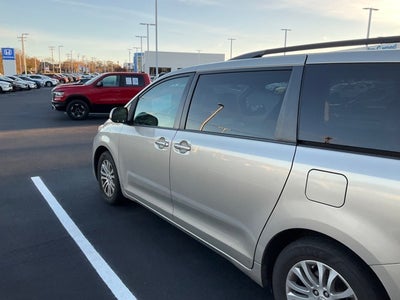 2015 Toyota Sienna XLE Premium 7 Passenger