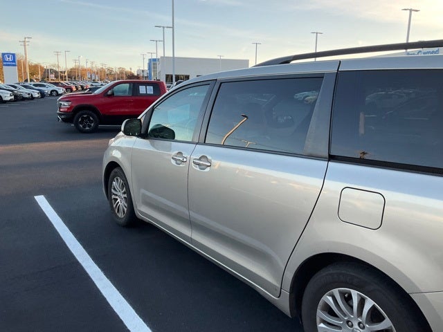 2015 Toyota Sienna XLE Premium 7 Passenger