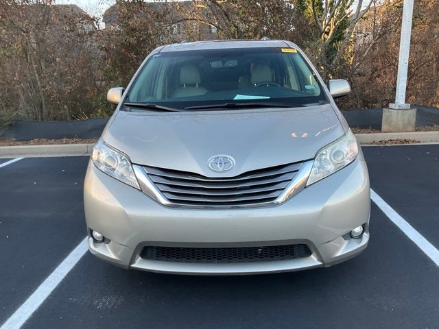 2015 Toyota Sienna XLE Premium 7 Passenger
