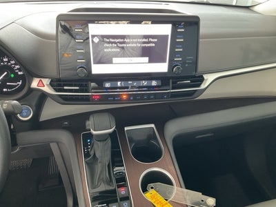 2024 Toyota Sienna XLE
