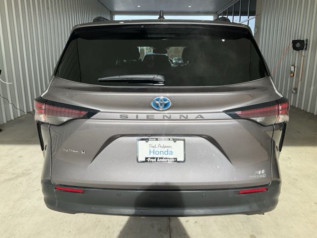 2024 Toyota Sienna XLE
