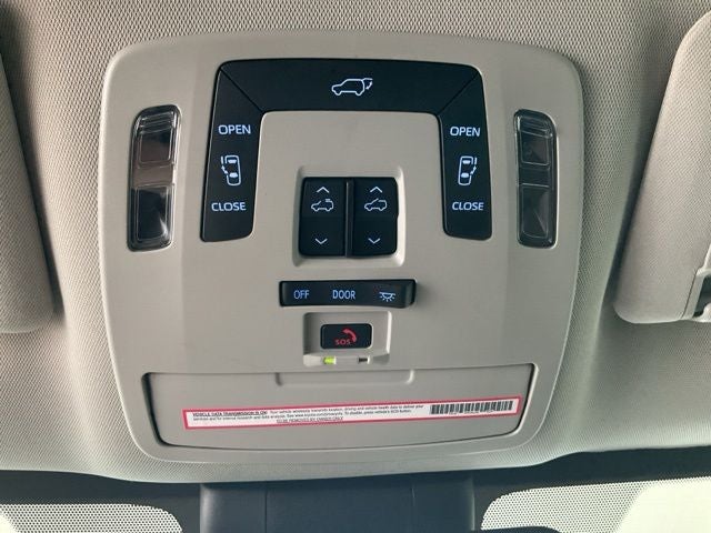 2024 Toyota Sienna XLE 7 Passenger