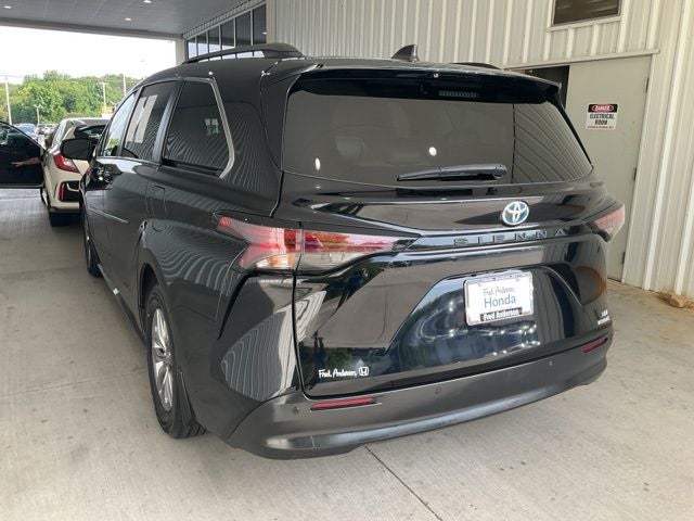 2024 Toyota Sienna XLE 7 Passenger