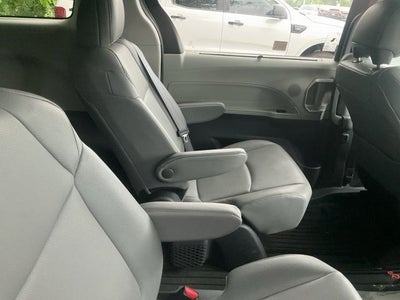 2024 Toyota Sienna XLE 7 Passenger
