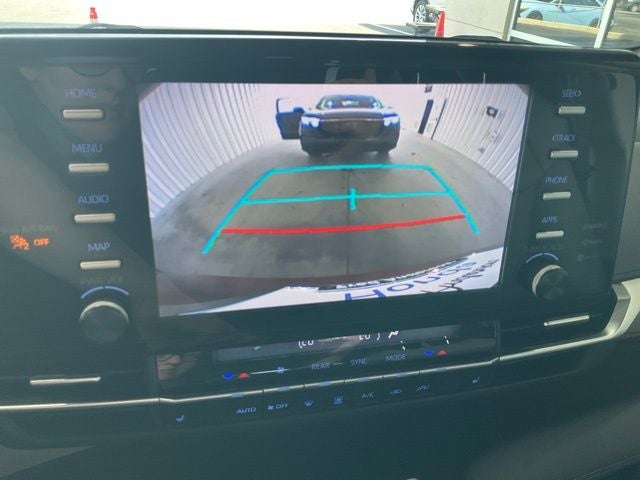 2021 Toyota Sienna XLE 8 Passenger