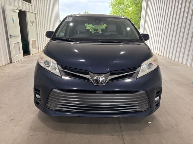 2018 Toyota Sienna XLE 8 Passenger