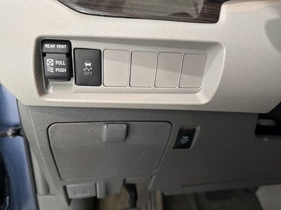 2018 Toyota Sienna XLE 8 Passenger