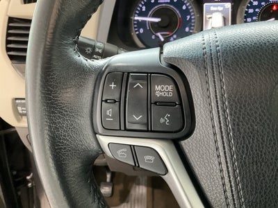 2017 Toyota Sienna L 7 Passenger