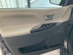 2017 Toyota Sienna L 7 Passenger