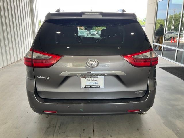 2020 Toyota Sienna Limited Premium 7 Passenger