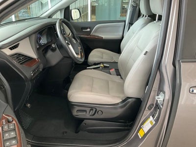 2020 Toyota Sienna Limited Premium 7 Passenger