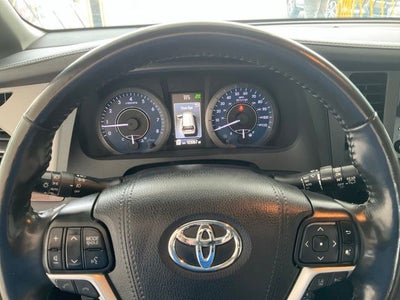 2020 Toyota Sienna Limited Premium 7 Passenger