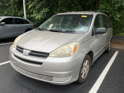 2005 Toyota Sienna LE