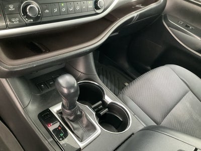 2018 Toyota Highlander LE
