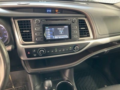 2018 Toyota Highlander LE