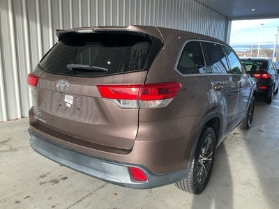 2018 Toyota Highlander LE
