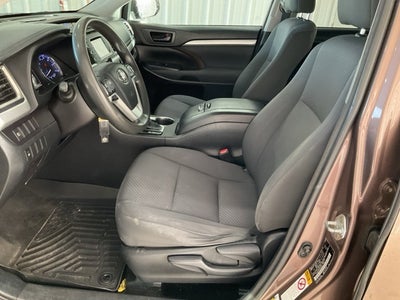 2018 Toyota Highlander LE