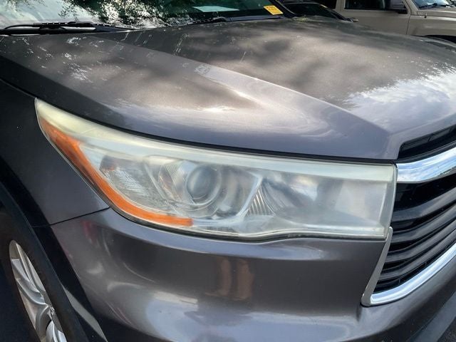 2014 Toyota Highlander LE