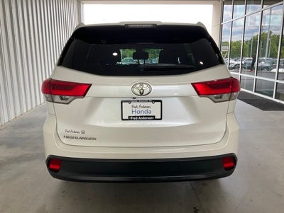 2018 Toyota Highlander LE