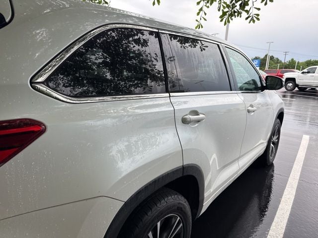2018 Toyota Highlander LE