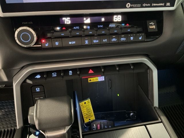 2023 Toyota Tundra Platinum