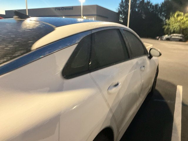 2021 Kia K5 EX