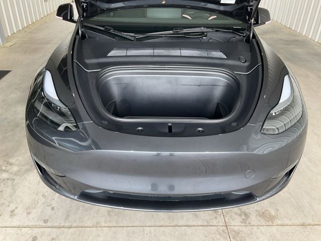 2025 Tesla Model Y Long Range