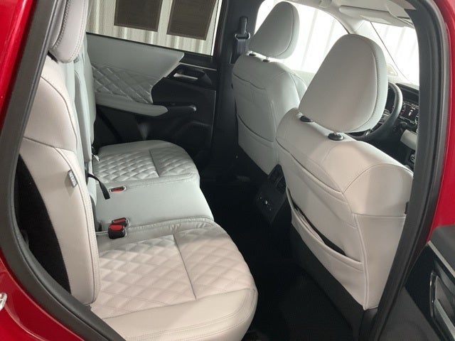 2024 Mitsubishi Outlander SEL