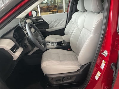 2024 Mitsubishi Outlander SEL