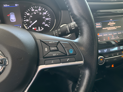 2022 Nissan Rogue Sport SV