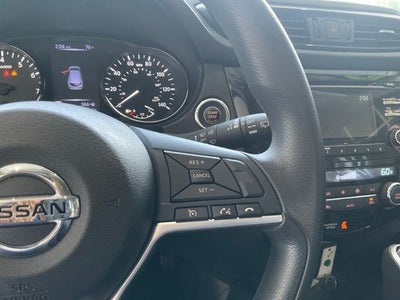 2017 Nissan Rogue Sport SV