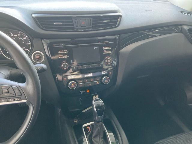 2017 Nissan Rogue Sport SV