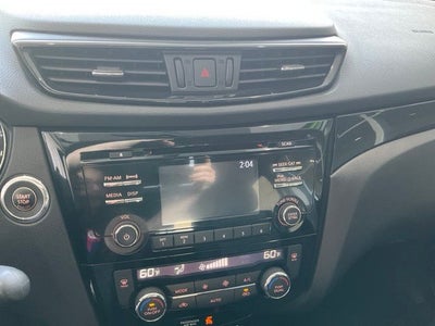 2017 Nissan Rogue Sport SV