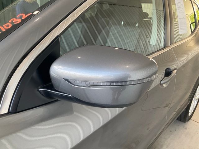 2017 Nissan Rogue Sport SV