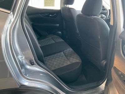 2017 Nissan Rogue Sport SV