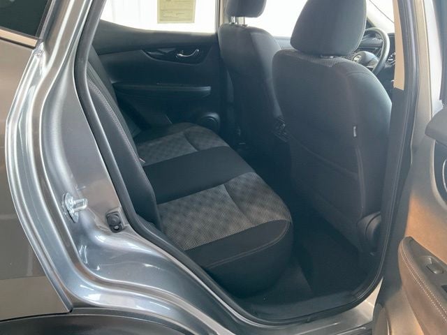 2017 Nissan Rogue Sport SV