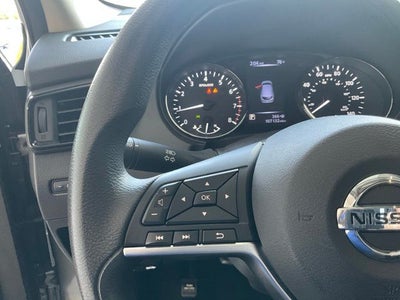 2017 Nissan Rogue Sport SV