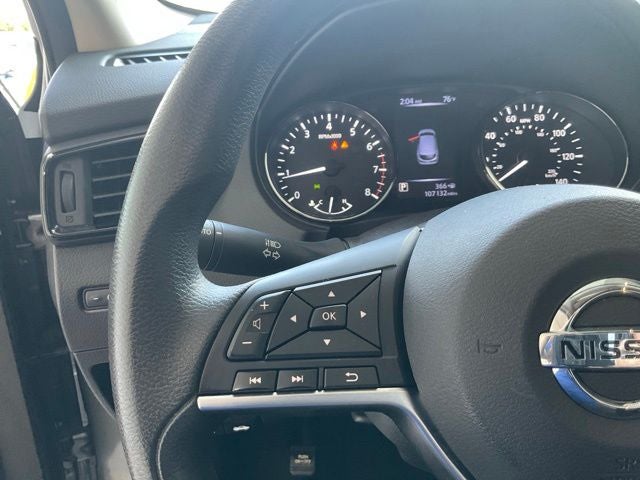2017 Nissan Rogue Sport SV