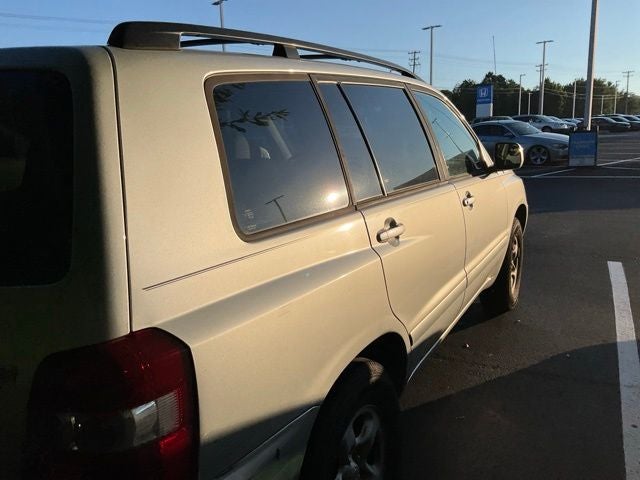 2005 Toyota Highlander Base
