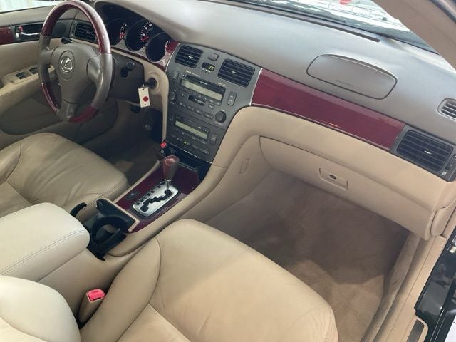 2004 Lexus ES 330