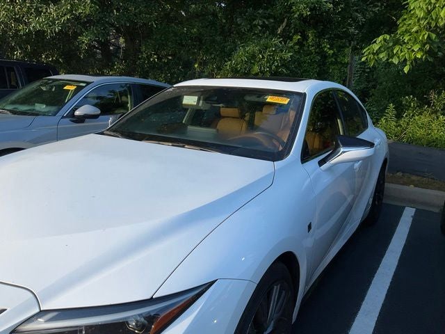 2025 Lexus IS 350 F SPORT Design