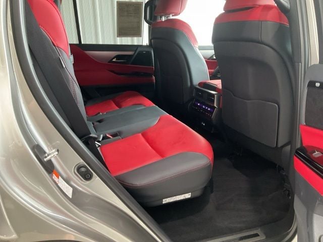 2025 Lexus LX 600 F SPORT